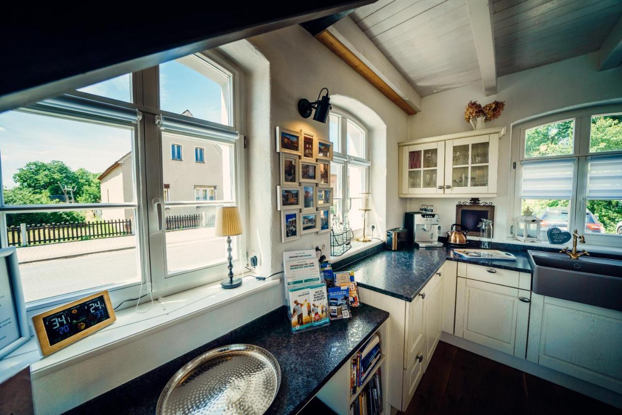 Alte Schmiede Mit Sauna, Pool Und Whirpool Im Aussenbereich Schoenstes Ferienhaus Der Lausitz Elsterheide Экстерьер фото