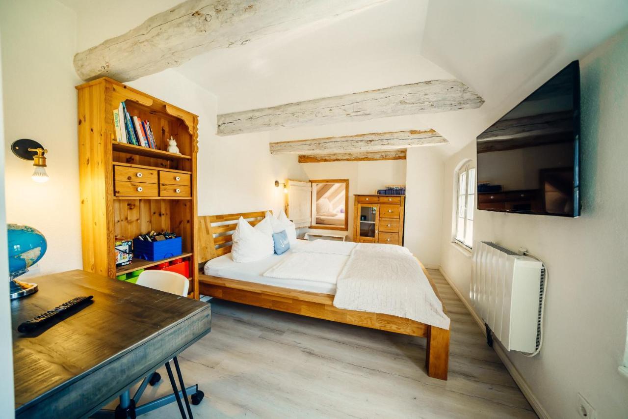 Alte Schmiede Mit Sauna, Pool Und Whirpool Im Aussenbereich Schoenstes Ferienhaus Der Lausitz Elsterheide Экстерьер фото