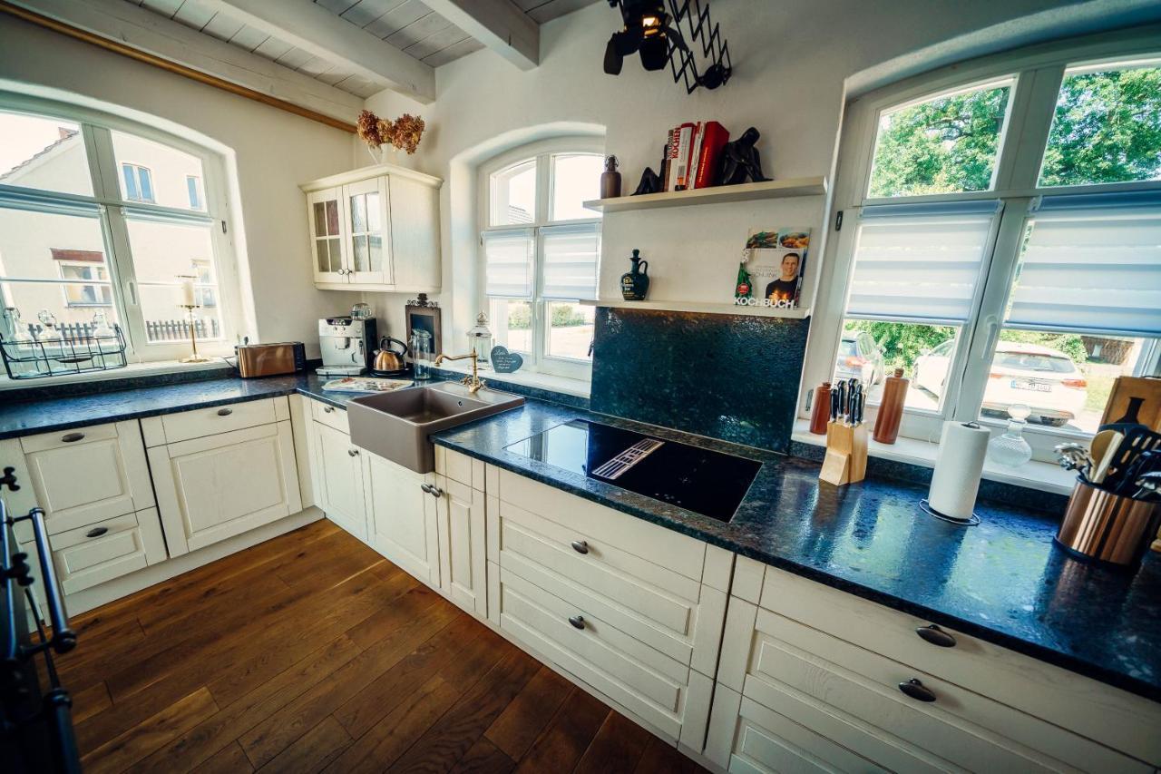 Alte Schmiede Mit Sauna, Pool Und Whirpool Im Aussenbereich Schoenstes Ferienhaus Der Lausitz Elsterheide Экстерьер фото